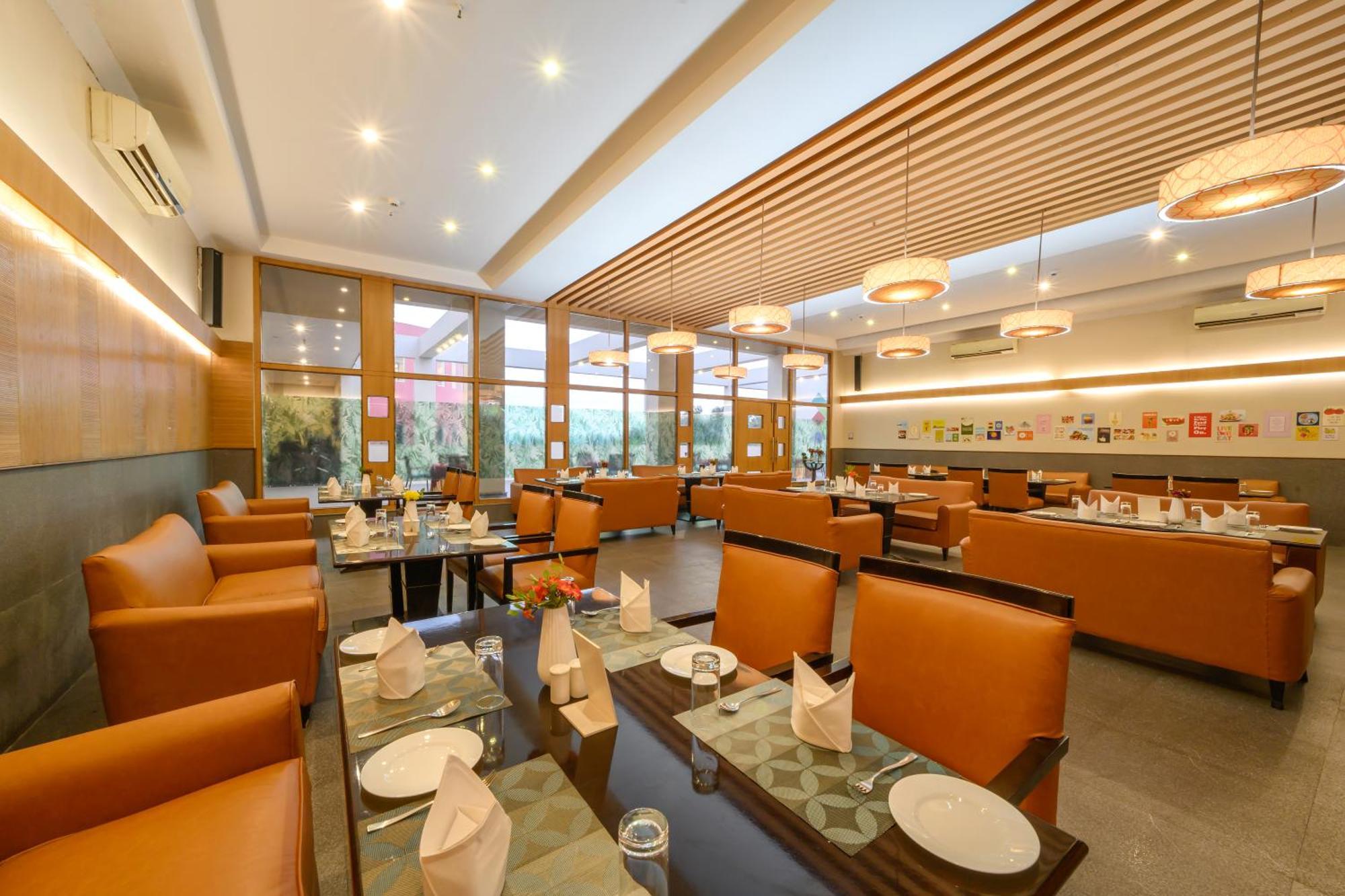 ซินแคลร์ พฤทวรรณ Hotel Barddhaman ภายนอก รูปภาพ